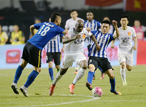 开云体育平台APP-美因茨队在联赛中努力奋斗，最终获胜