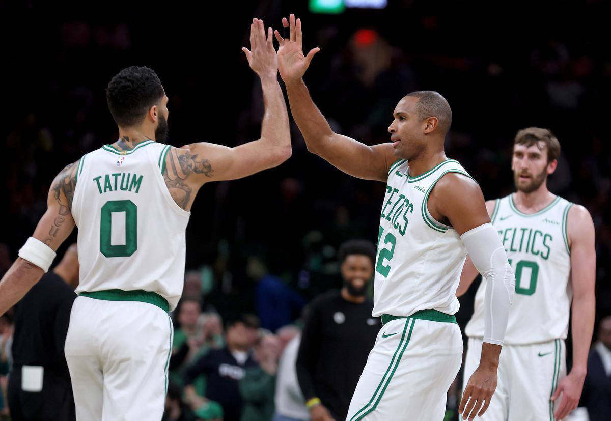 关于猛龙成功晋级东部半决赛,将面对凯尔特人的信息 关于猛龙成功晋级东部半决赛,将面对凯尔特人的信息