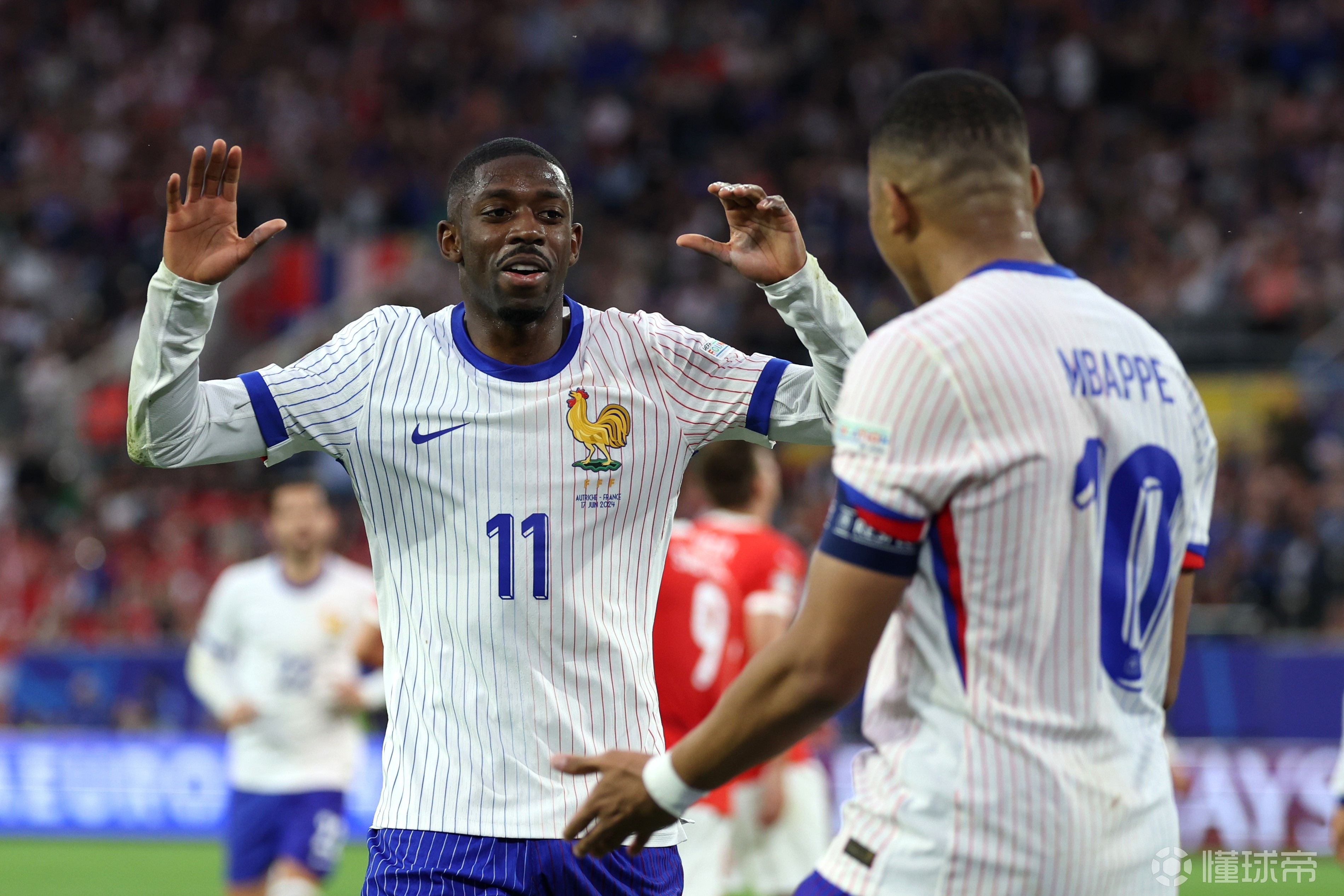 关于队伍的表现,法国足球界的热点话题的信息 关于队伍的表现,法国足球界的热点话题的信息