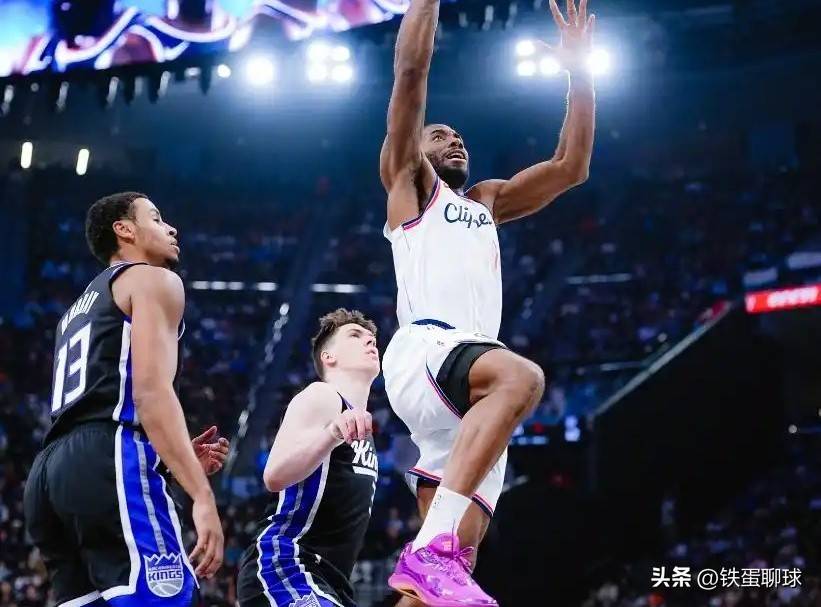 开云下载-包含猛龙谈对决，伦纳德暗示西区上演的刺激剧！的词条