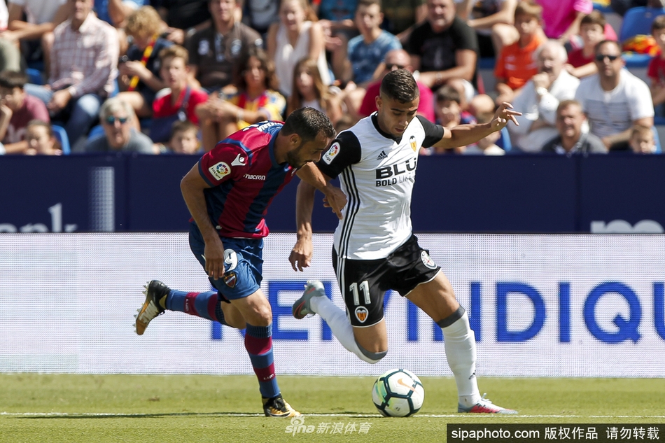 开云体育app-华伦西亚惊异表现球员，大赞其英超首秀的简单介绍