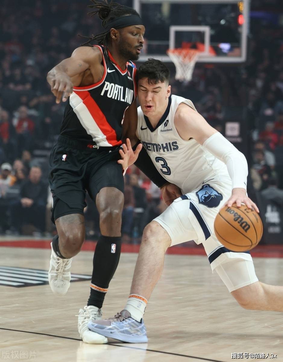 开云体育入口-关于开拓者队后卫组合火力全开，带领球队连胜的信息