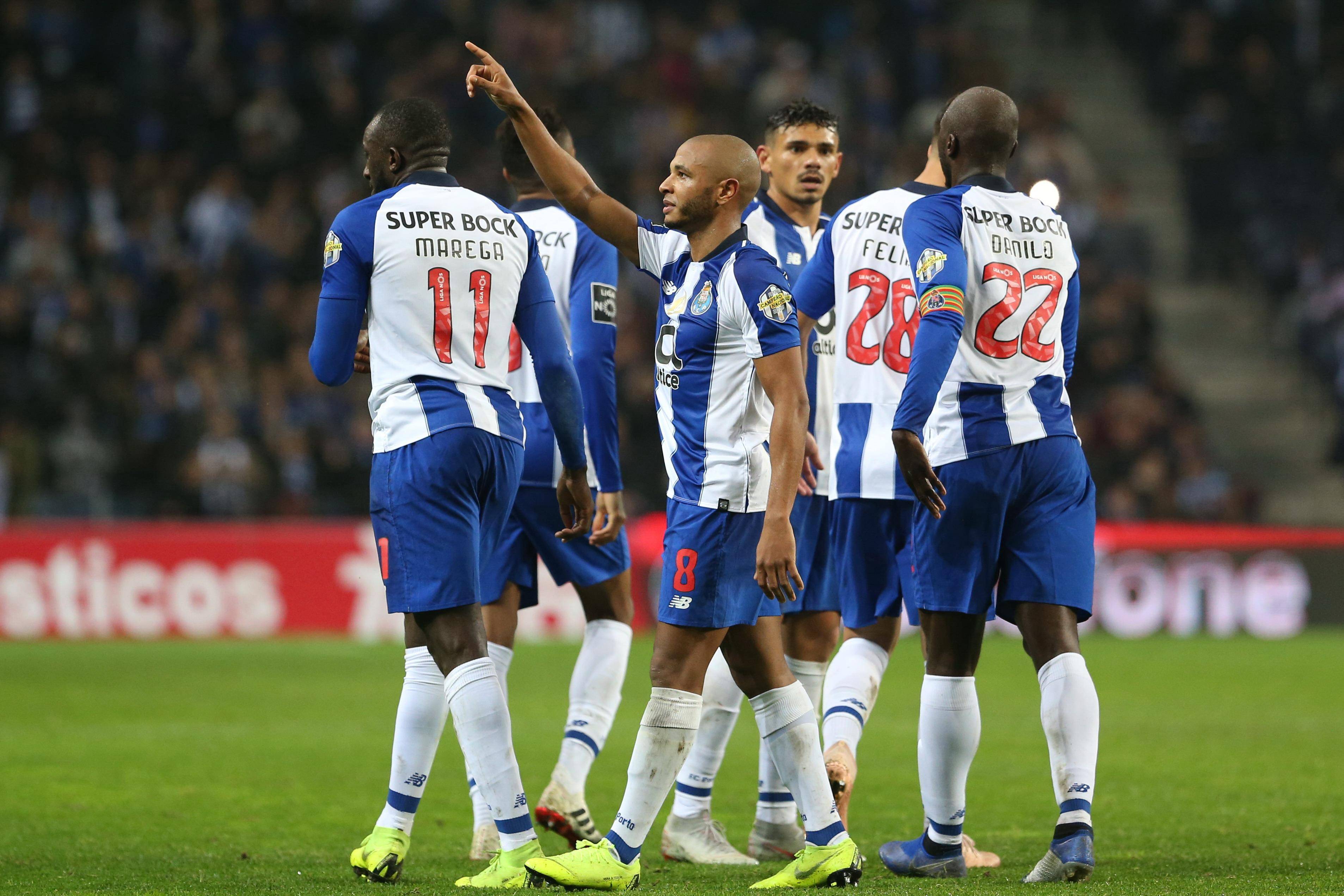 开云体育入口-顶级球队在海外联赛中遭遇挑战