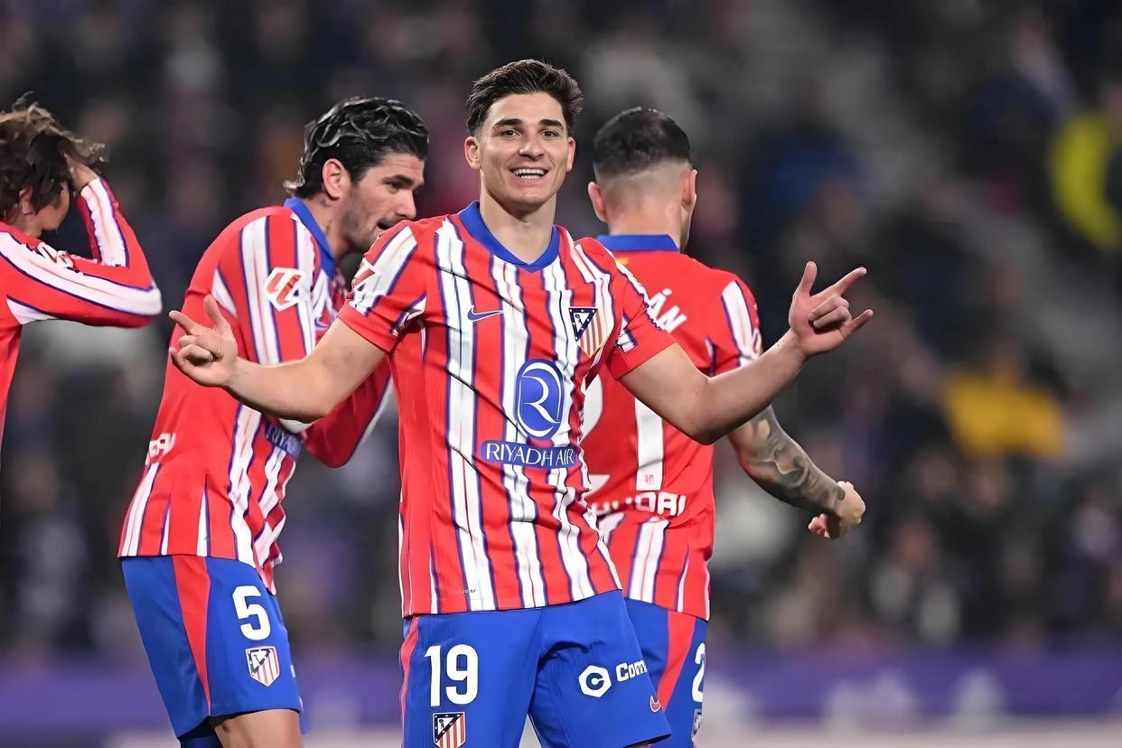 瓦伦西亚半步并肩,主场领风箭头赛季表现出色的简单介绍 瓦伦西亚半步并肩,主场领风箭头赛季表现出色的简单介绍