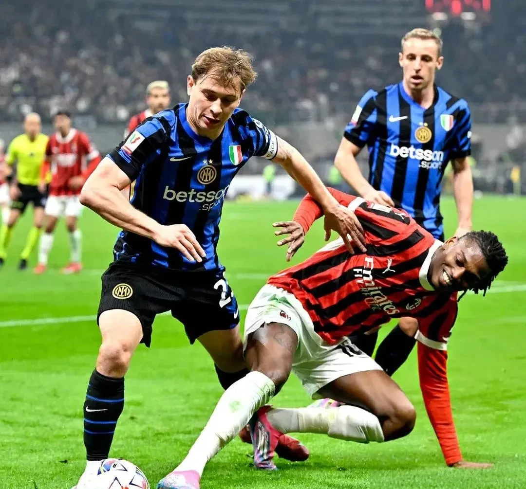 包含比赛氛围高涨!球队士气高涨斩获胜利的词条 包含比赛氛围高涨!球队士气高涨斩获胜利的词条