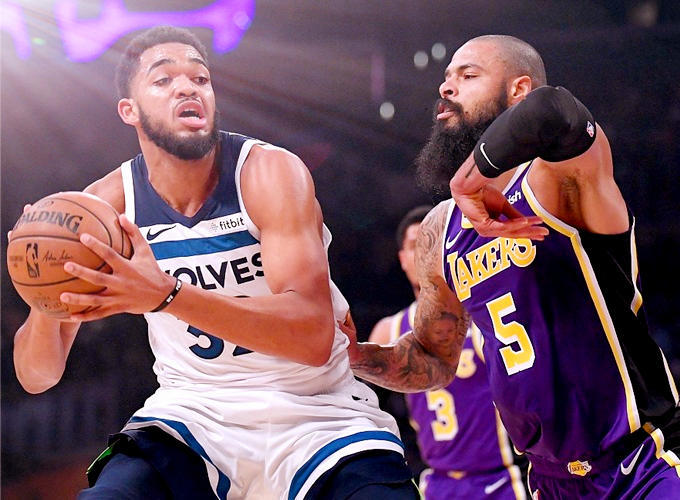 开云APP-狼队客场逆转高居榜首，引人瞩目的简单介绍