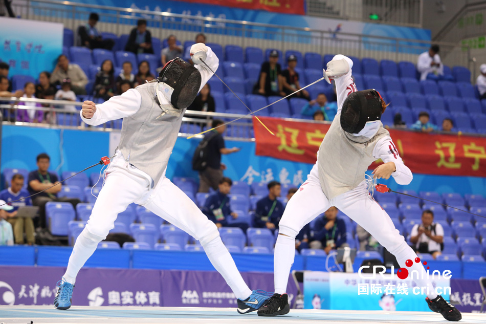 捷克击剑选手技高一筹,赢得胜利的简单介绍 捷克击剑选手技高一筹,赢得胜利的简单介绍