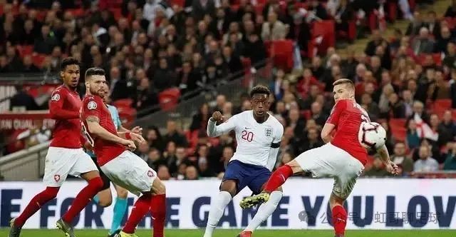 关于瑞士客场逆转爱尔兰,淘汰赛门票在望的信息 关于瑞士客场逆转爱尔兰,淘汰赛门票在望的信息