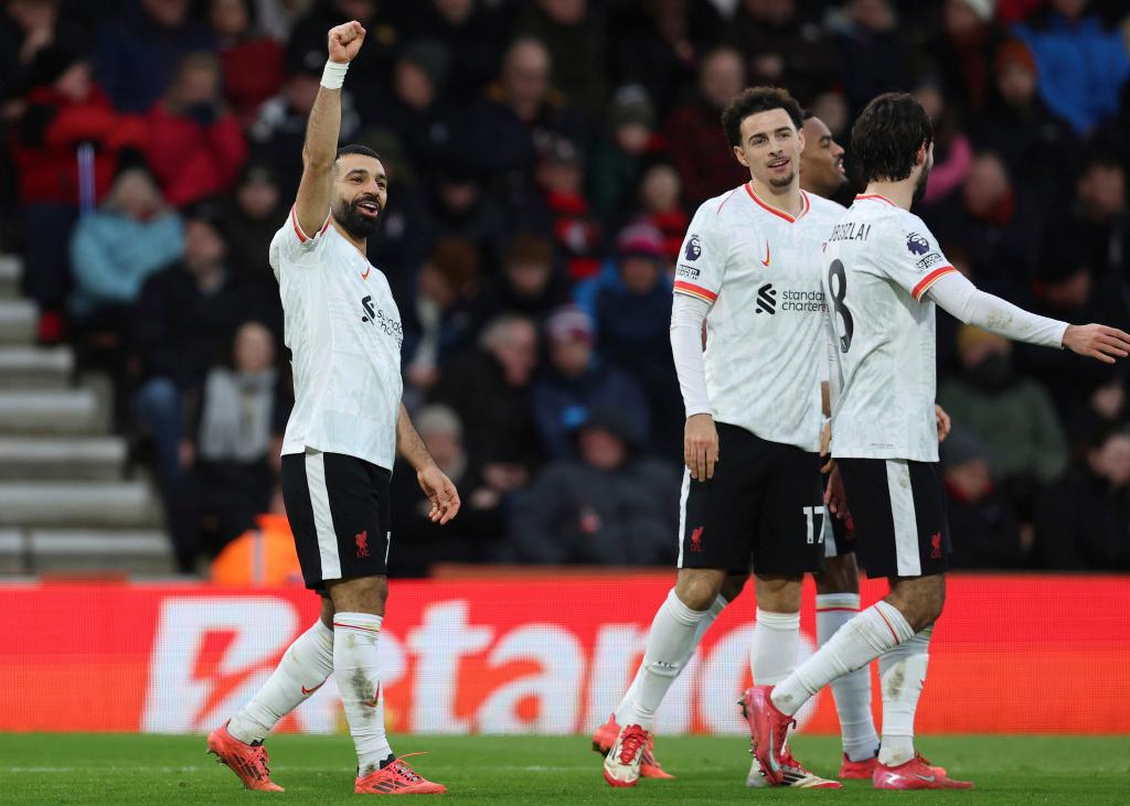 开云体育平台APP-利物浦大胜对手，继续领跑榜首