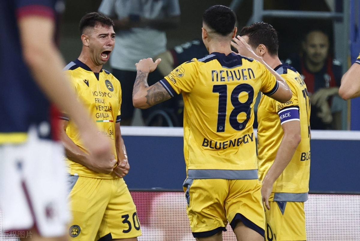 罗马主教练集结球员备战对乌迪内斯 罗马主教练集结球员备战对乌迪内斯