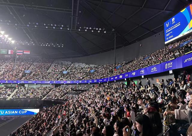 开云体育下载-欧洲强强对话激情迸发，球迷热情支持的简单介绍