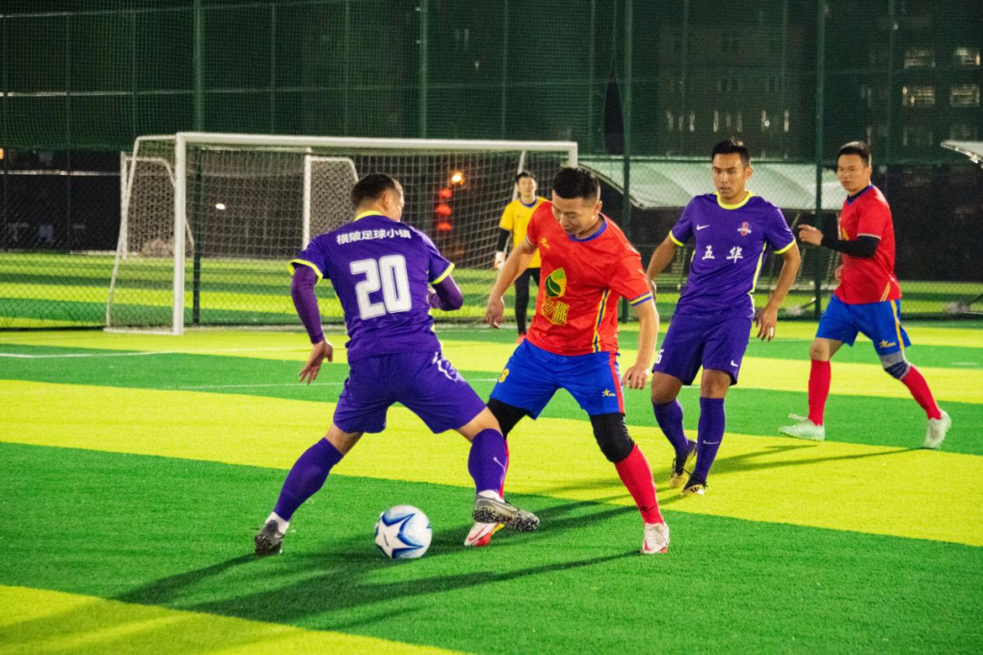 包含世界范围内的足球比赛掀起巨大热潮的词条 包含世界范围内的足球比赛掀起巨大热潮的词条