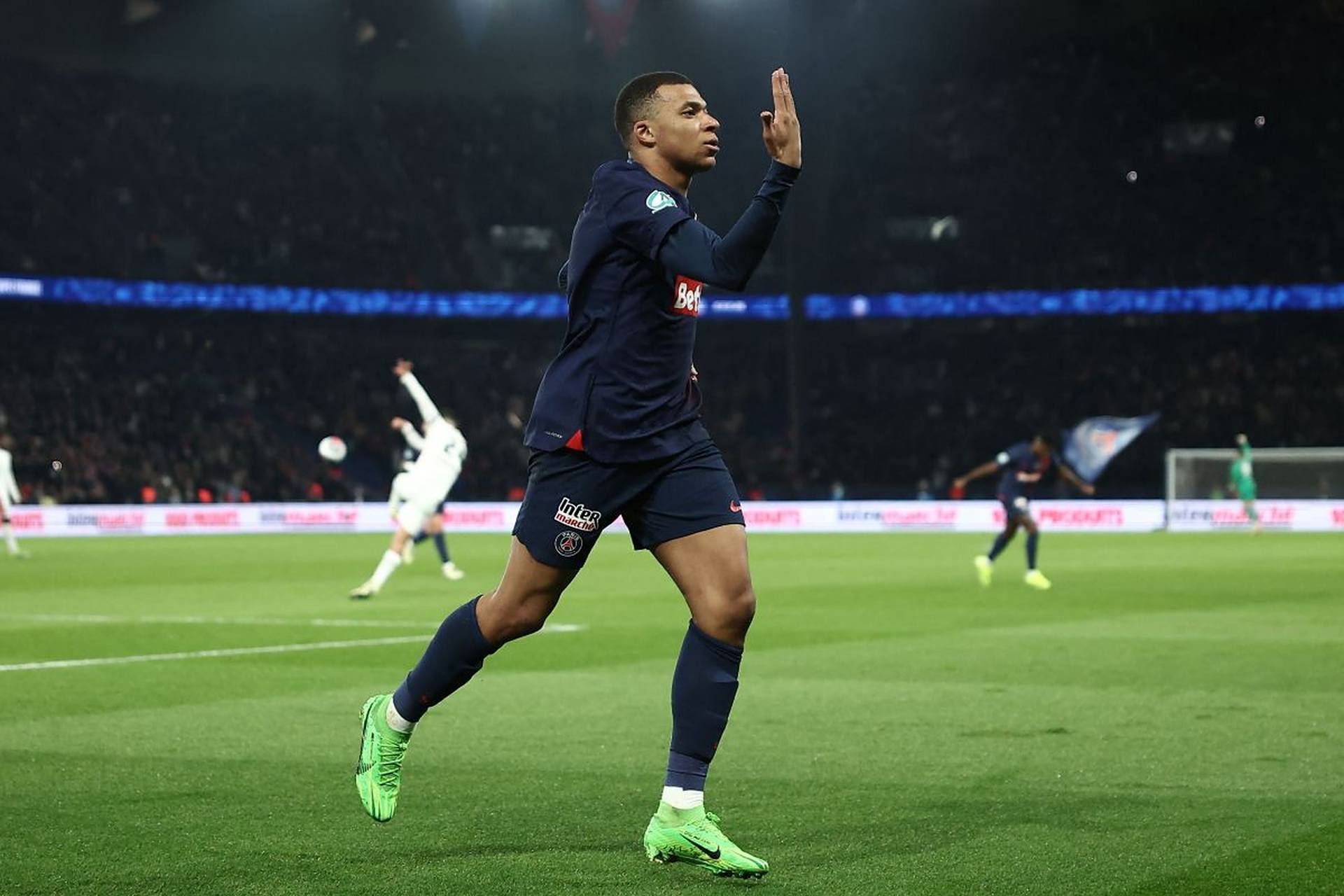 蒙彼利埃队在法国联赛中稳定发挥 蒙彼利埃队在法国联赛中稳定发挥