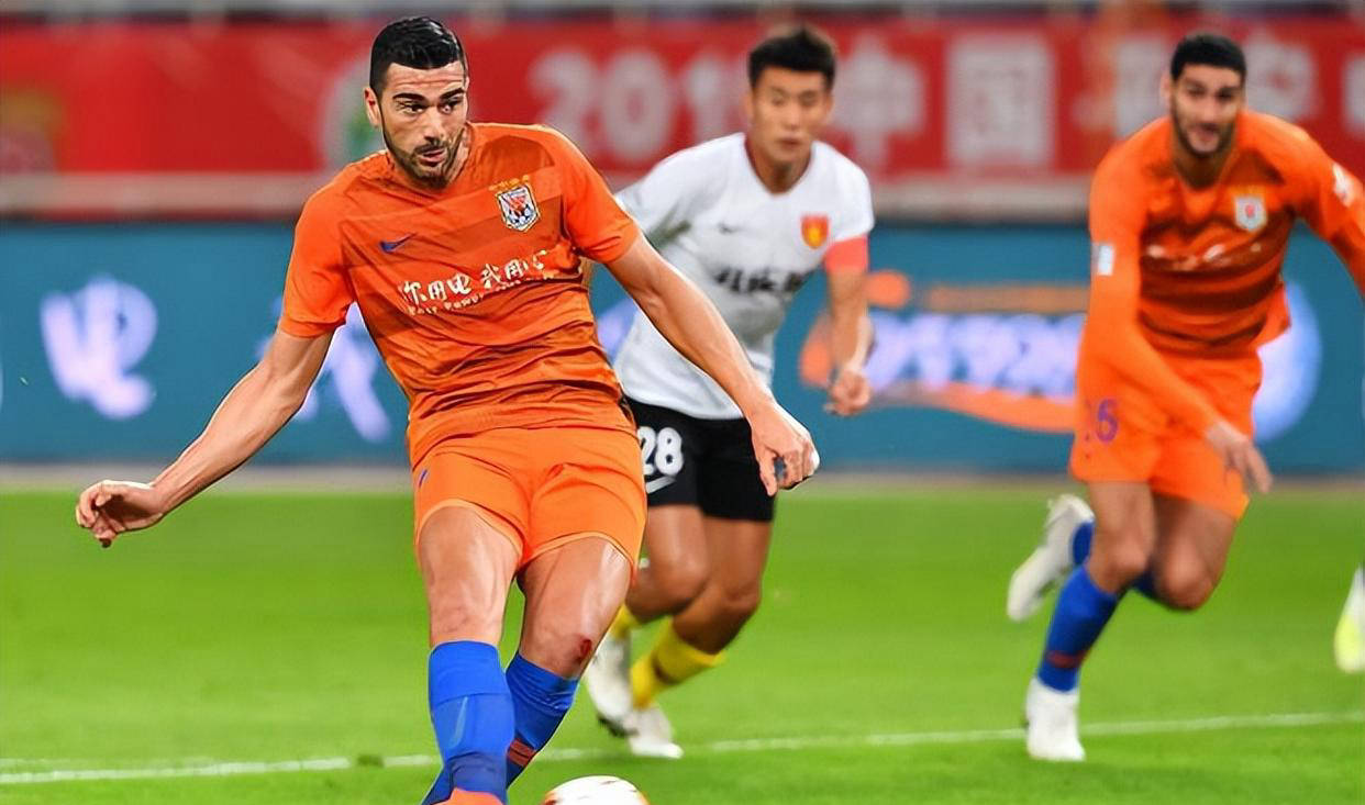 科隆球队困难不断,主帅力挺球员战斗到底的简单介绍 科隆球队困难不断,主帅力挺球员战斗到底的简单介绍