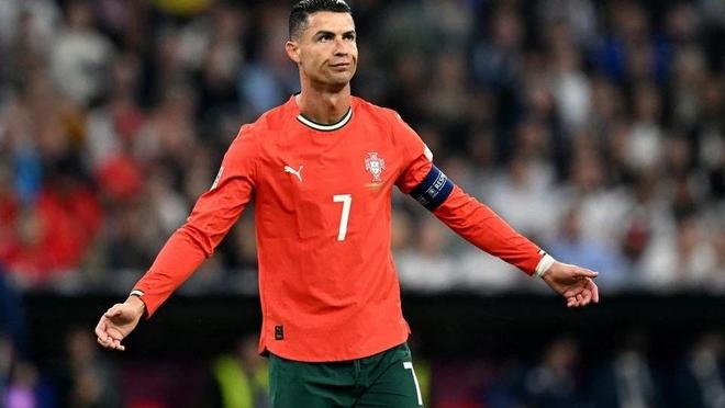 葡萄牙队遗憾被淘汰,无缘欧国联半决赛 葡萄牙队遗憾被淘汰,无缘欧国联半决赛