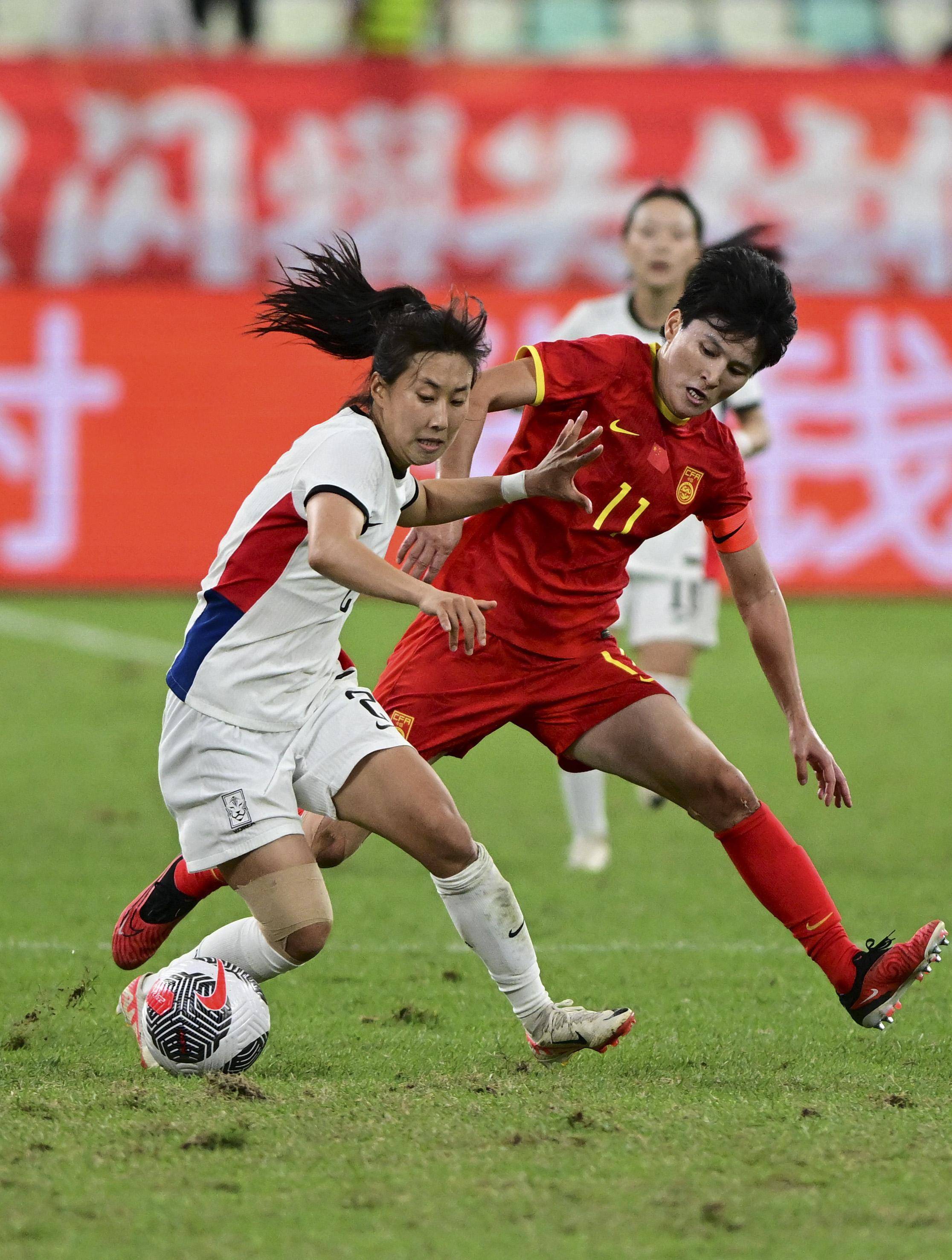 中国女足在国际赛事中展现实力无比