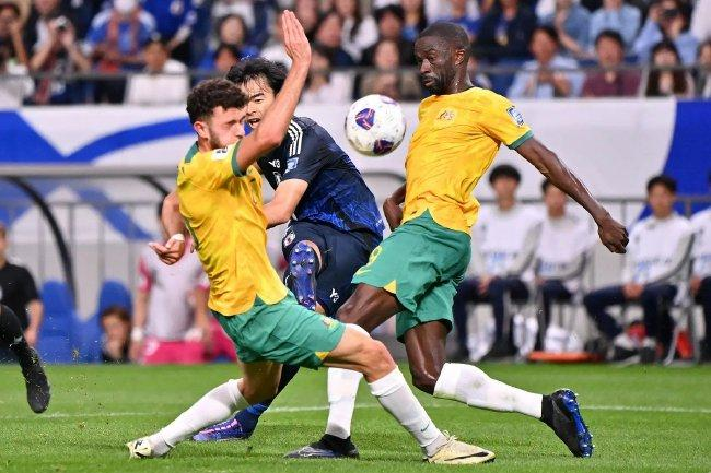 关于强强对话国际赛事热闹开场的信息 关于强强对话国际赛事热闹开场的信息