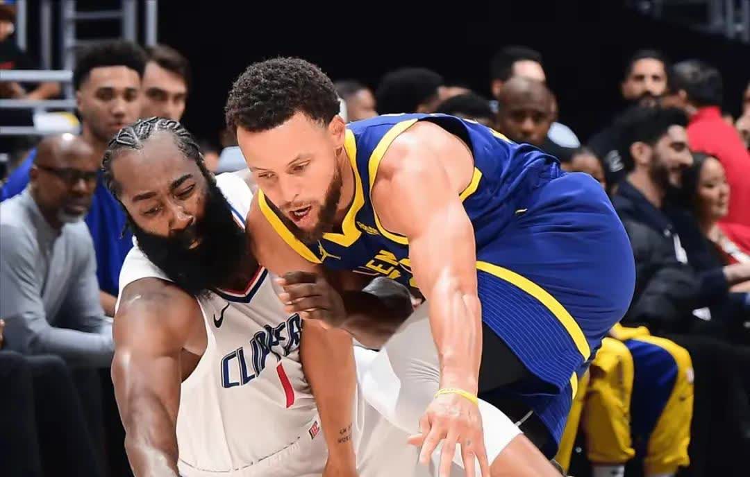 开云官网-关于火箭击败雄鹿，哈登砍下50分的信息