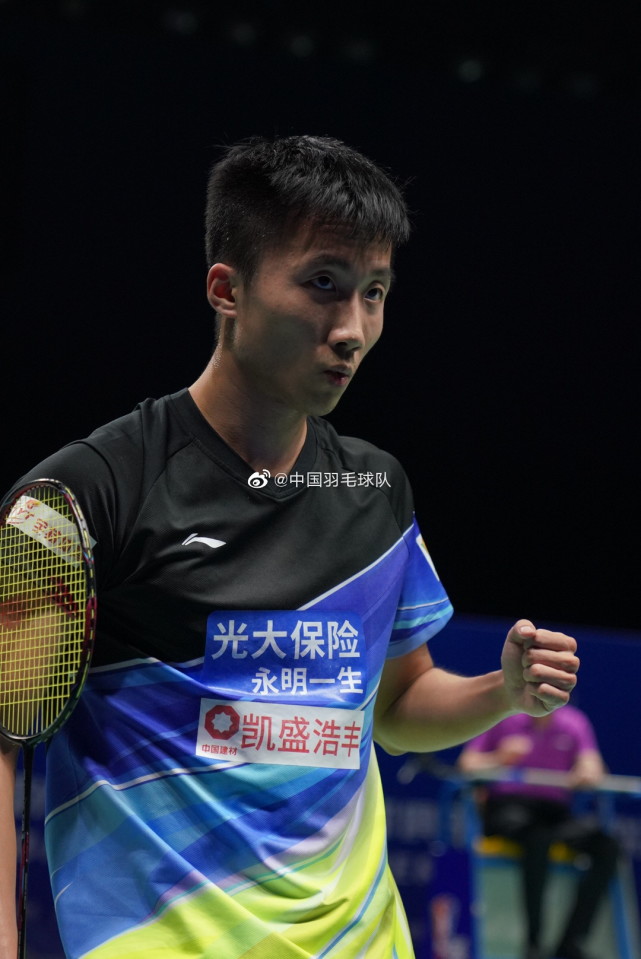 开云官网-中国队力克印度队，郑思维刷新纪录
