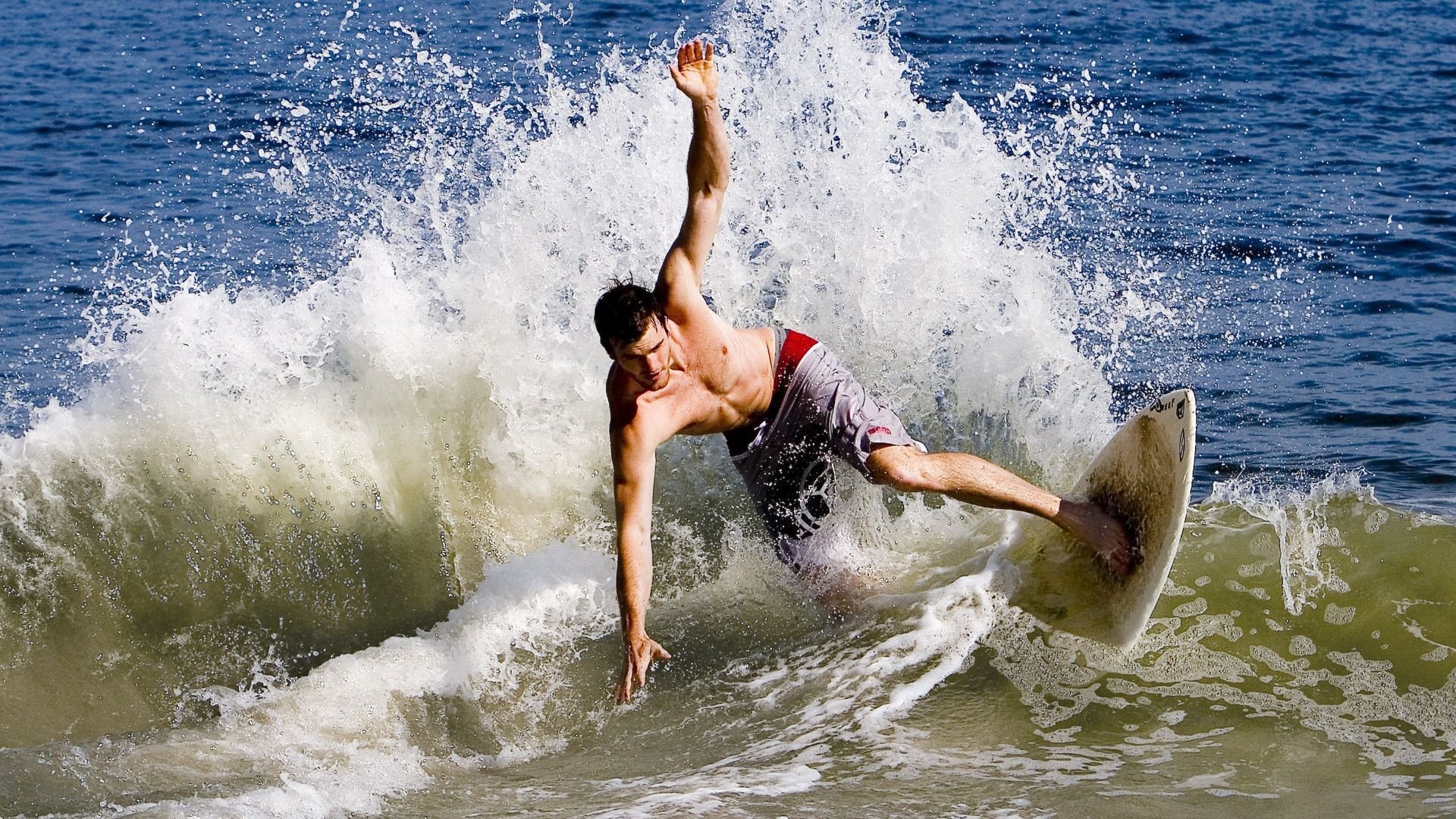 卡瓦哈尔之夜,他用一场教科书定义了边后卫的现代价值