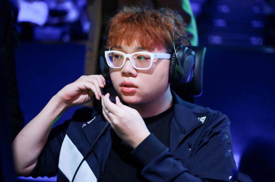 开云体育官方网站-F1街道赛之夜，莫兰特比赛走势一手掌控